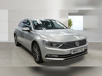 Used Volkswagen Passat 2015 for sale - 78416395: Photo