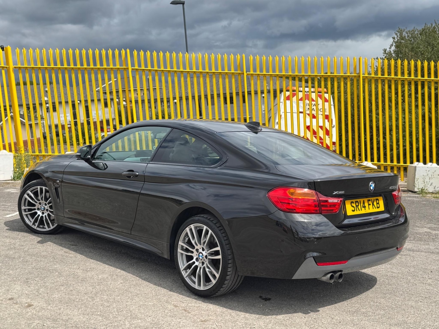 Used BMW 4 Series 2014 for sale - 77377651: Photo 2