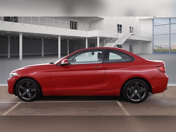 Used BMW 2 Series 2014 for sale - 77510915: Photo