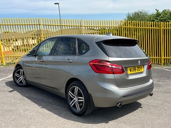 Used BMW 2 Series 2016 for sale - 76250955: Photo 2