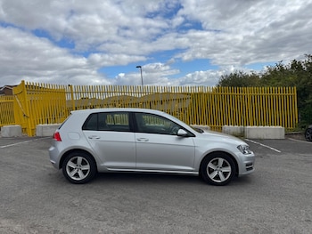Used Volkswagen Golf 2016 for sale - 79373782: Photo