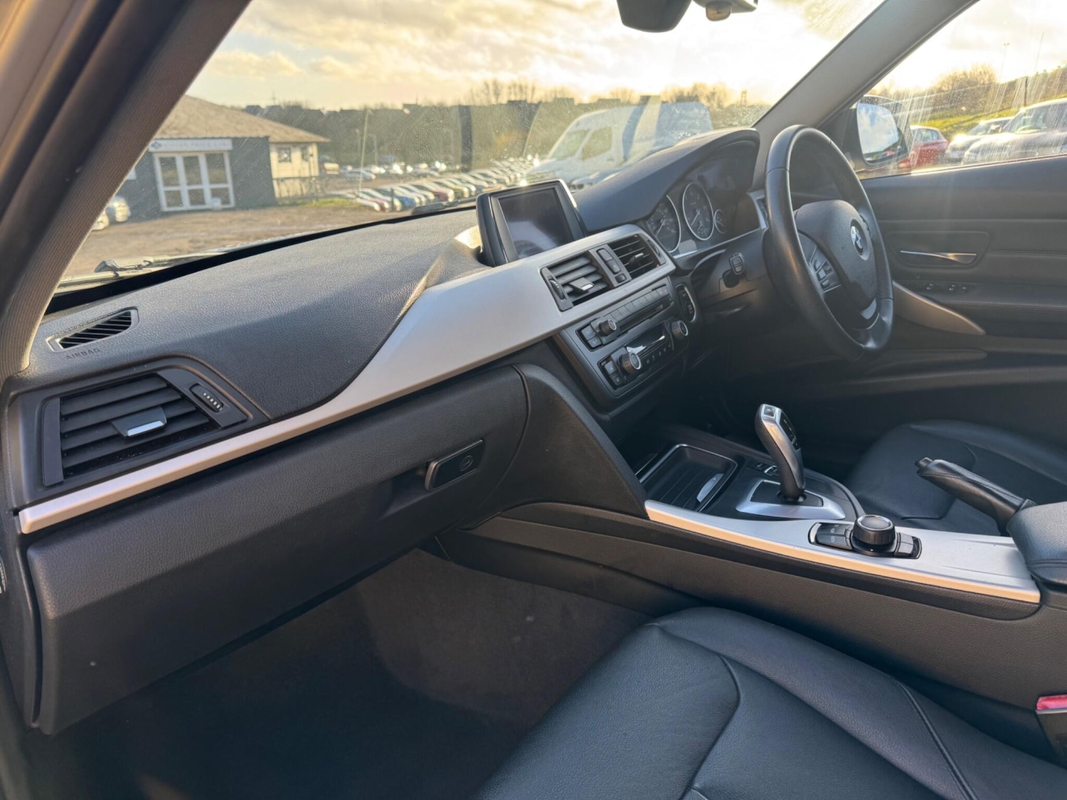 Used BMW 3 Series 2014 for sale - 76866437: Photo 11