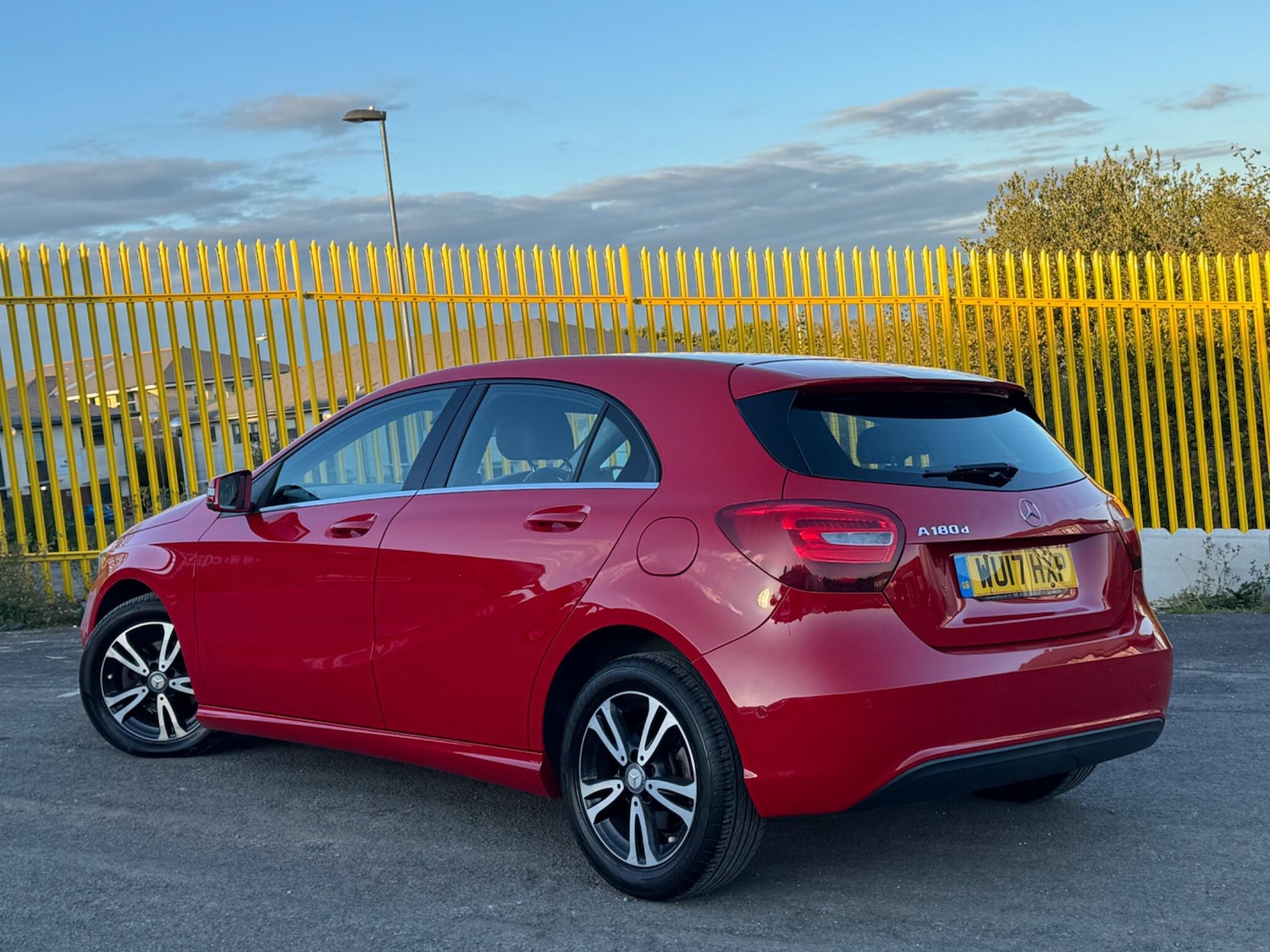 Used Mercedes-Benz A-Class 2017 for sale - 77970450: Photo 2