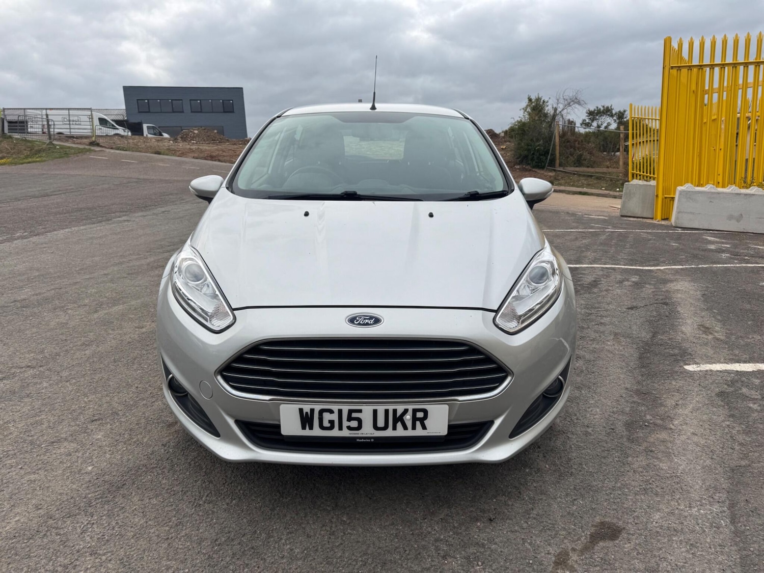 Used Ford Fiesta 2015 for sale - 77395999: Photo 3