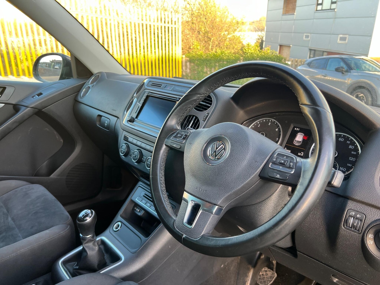 Used Volkswagen Tiguan for sale - 77808650: Photo 14