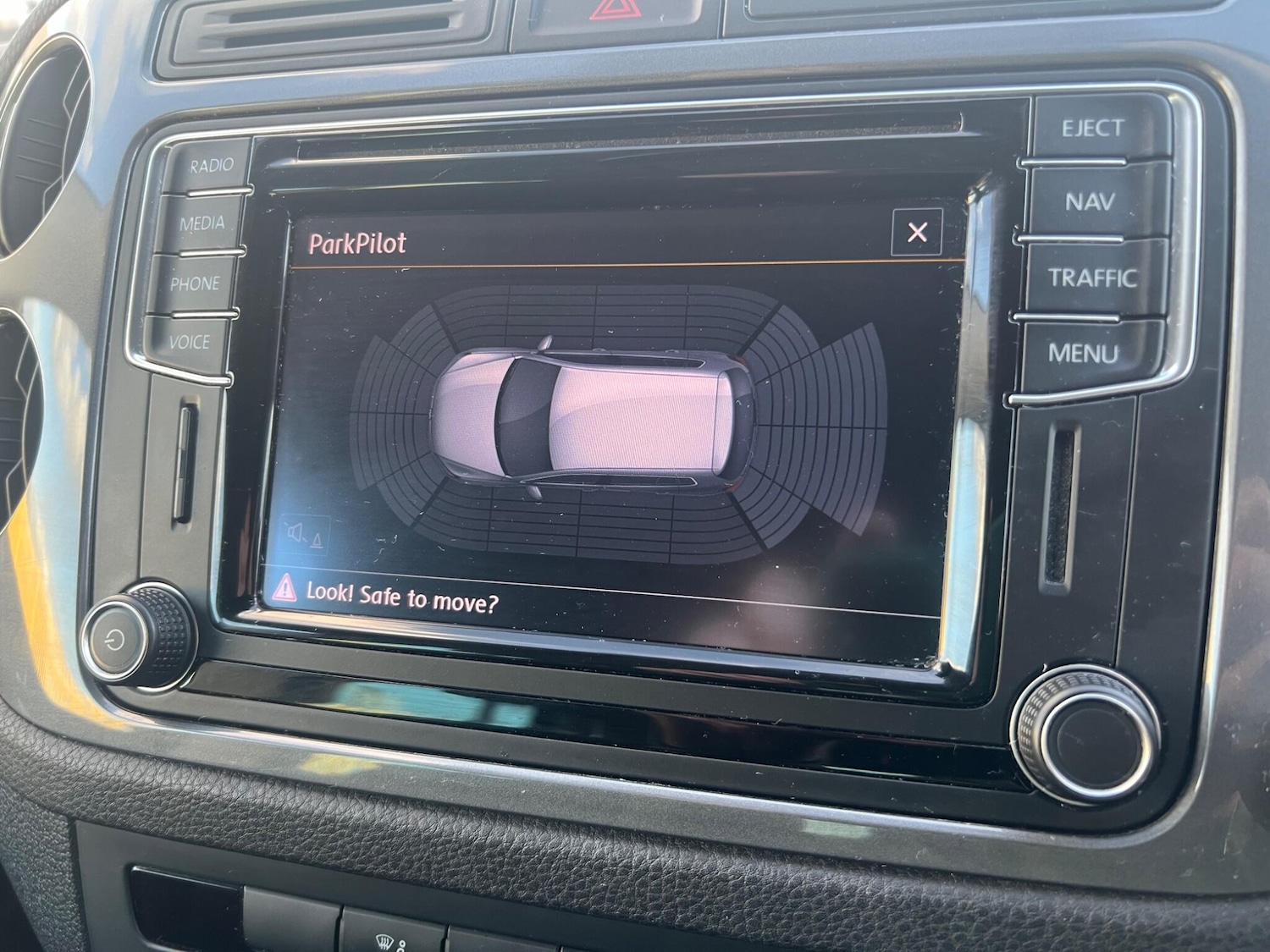 Used Volkswagen Tiguan for sale - 77808650: Photo 8