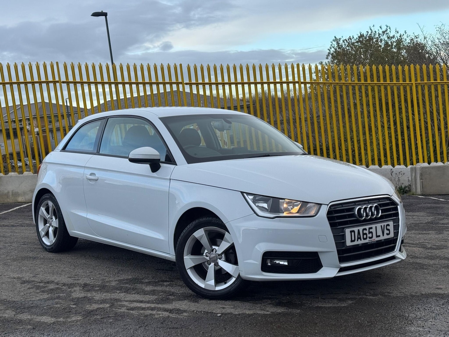 Used Audi A1 2015 for sale - 76753260: Photo 1