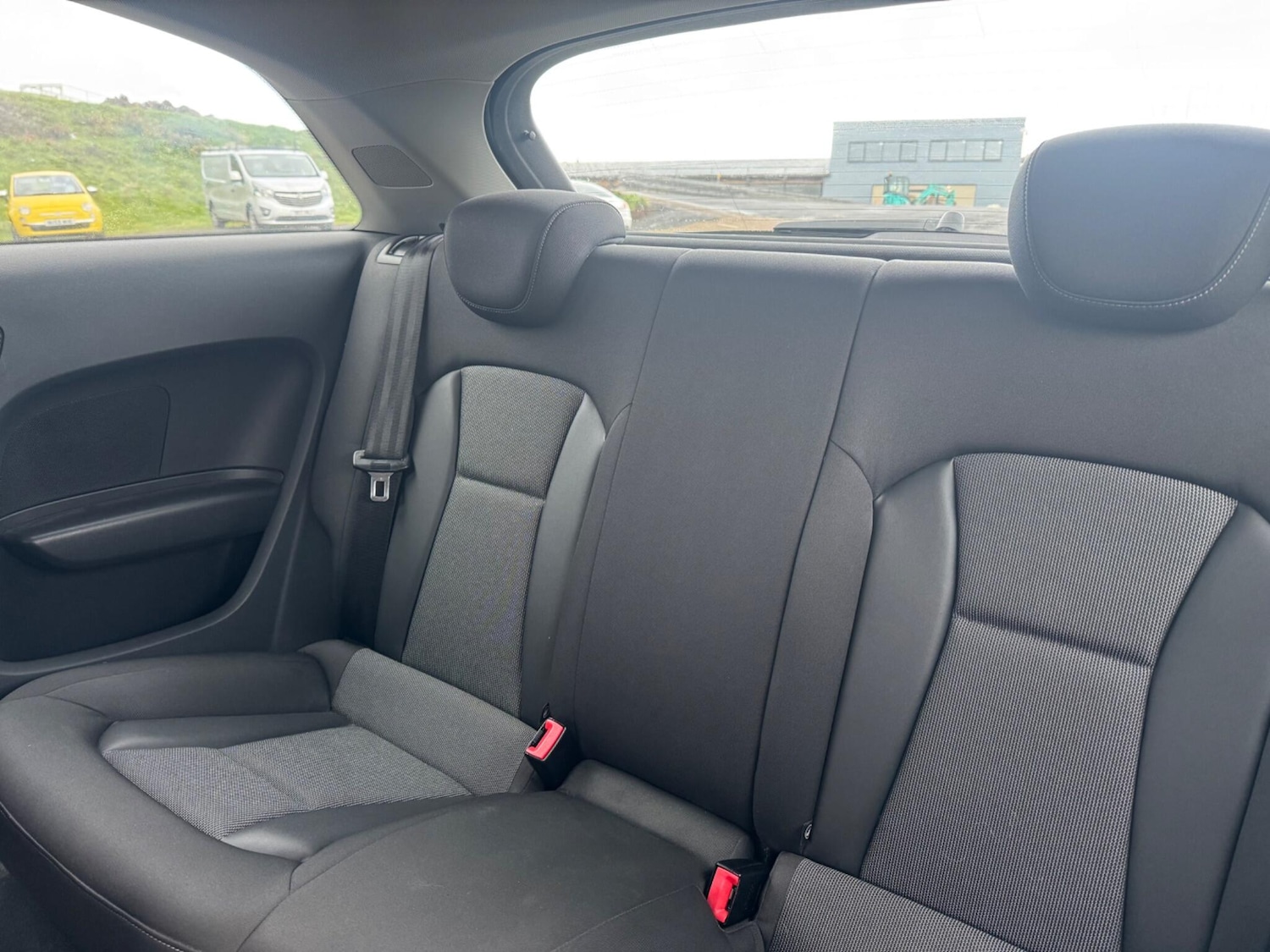 Used Audi A1 2015 for sale - 76753260: Photo 10