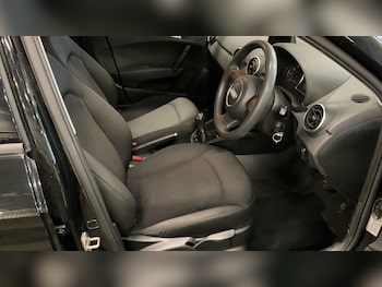 Used Audi A1 2016 for sale - 77166642: Photo