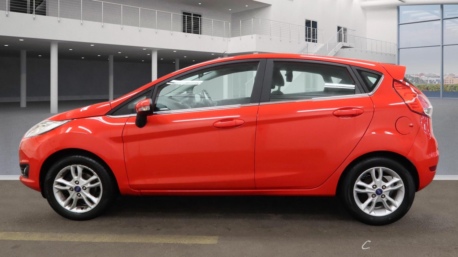Used Ford Fiesta 2015 for sale - 77425786: Photo 3