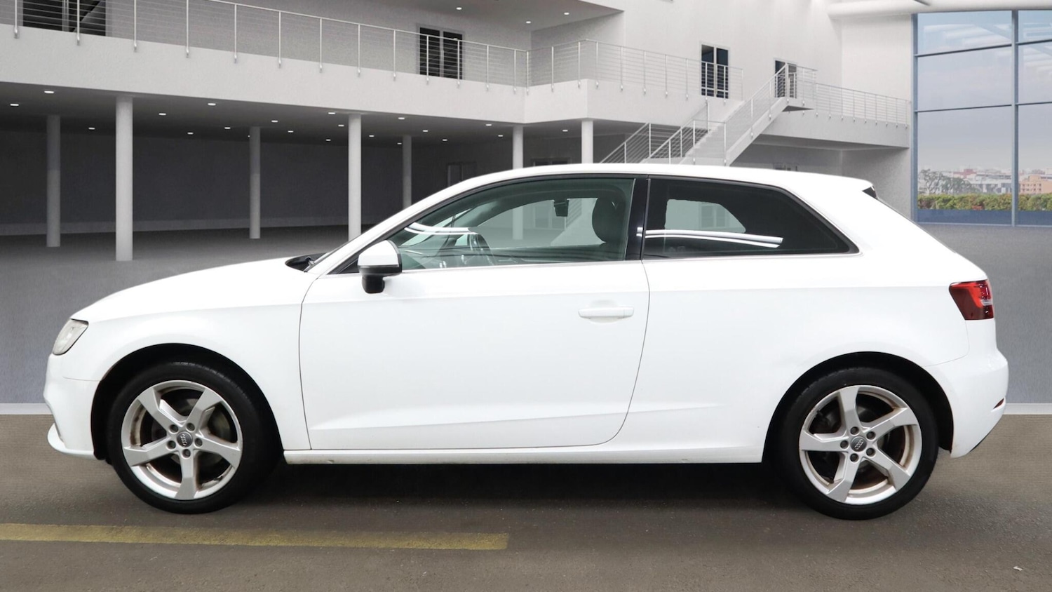 Used Audi A3 2017 for sale - 77191617: Photo 3