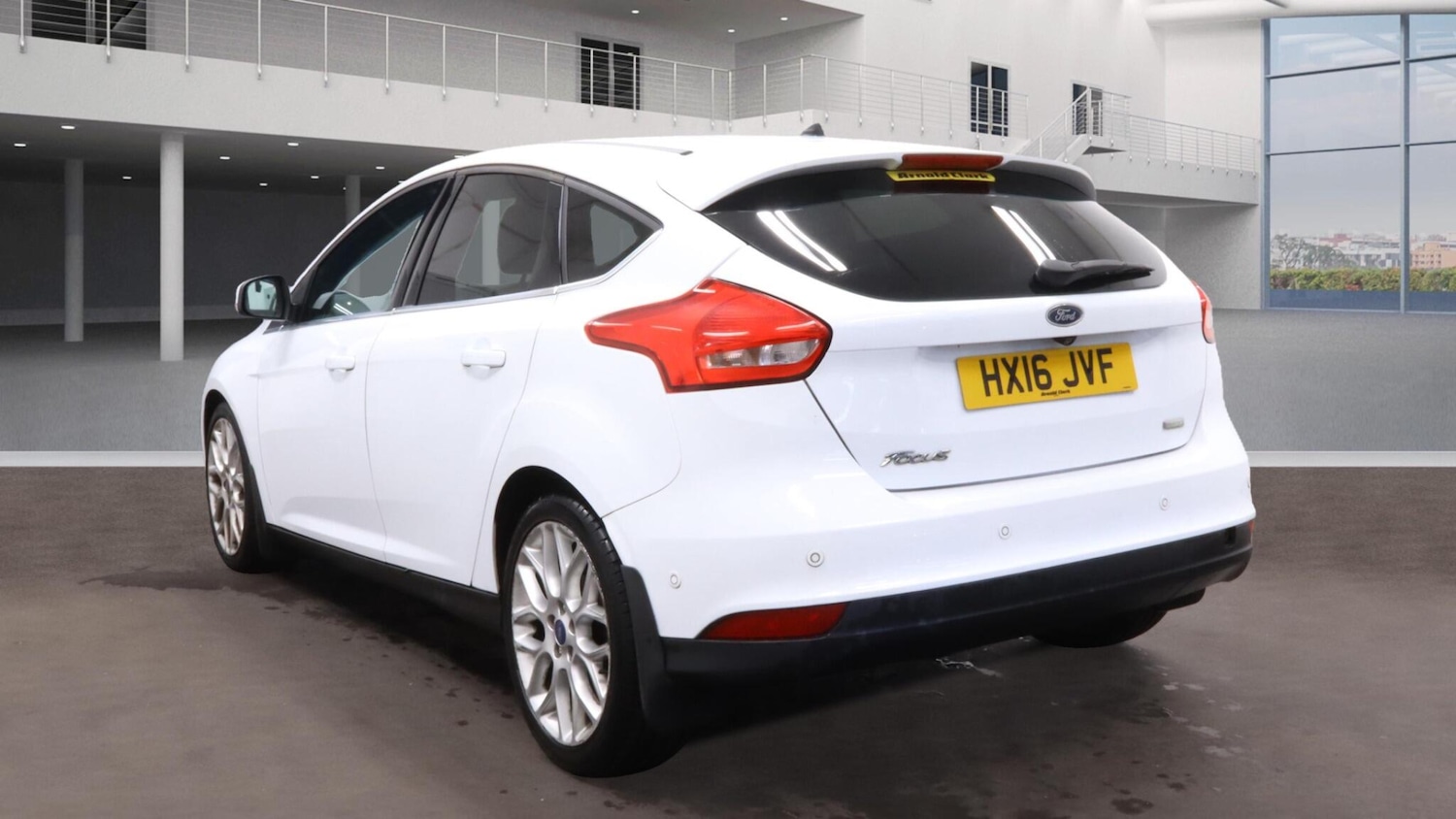 Used Ford Focus 2016 for sale - 76457011: Photo 2