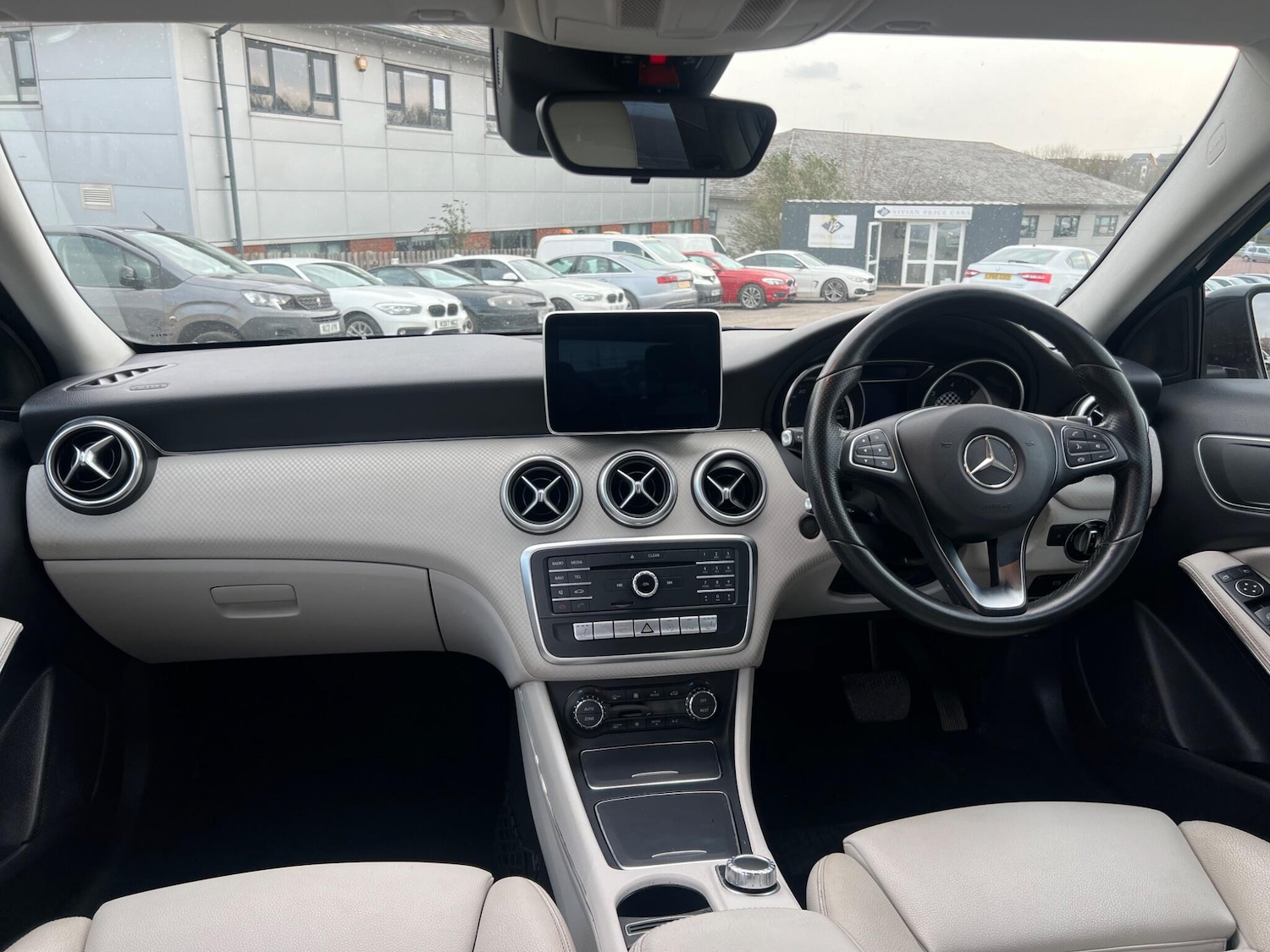 Used Mercedes-Benz A-Class 2016 for sale - 76839632: Photo 14