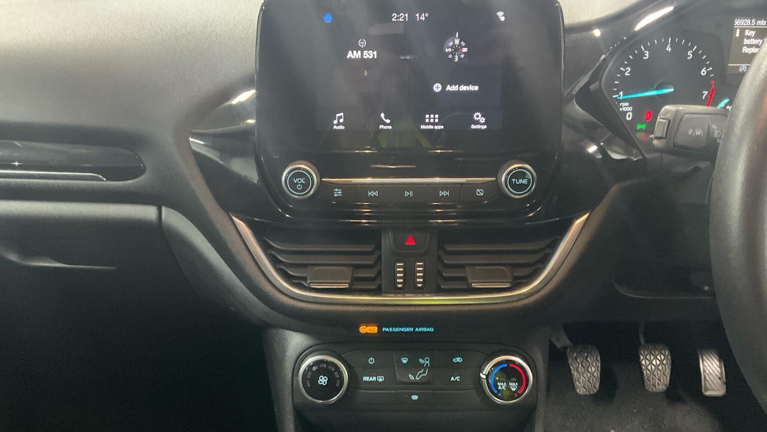 Used Ford Fiesta 2017 for sale - 76388504: Photo 6