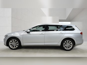 Used Volkswagen Passat 2016 for sale - 78320333: Photo