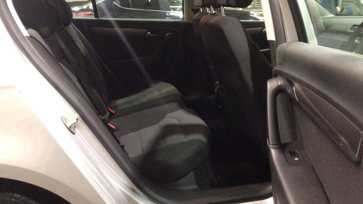 Used Volkswagen Passat 2012 for sale - 76865492: Photo 5