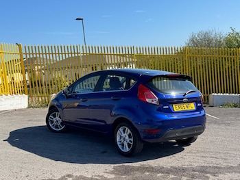 Used Ford Fiesta 2015 for sale - 78320353: Photo