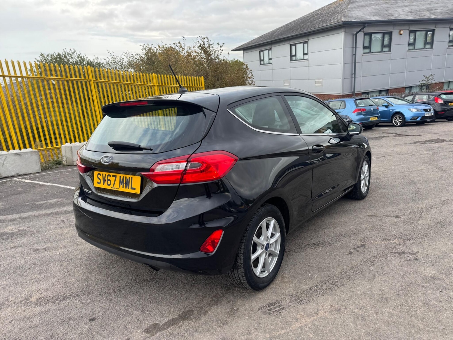 Used Ford Fiesta 2017 for sale - 76388070: Photo 7