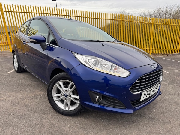 Used Ford Fiesta 2016 for sale - 74033042: Photo 1