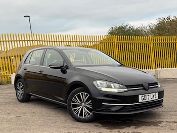 Volkswagen - Golf