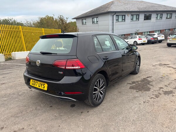 Used Volkswagen Golf 2017 for sale - 76095024: Photo 6