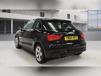 Used Audi A1 2017 for sale - 76898550: Photo
