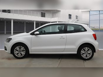 Used Volkswagen Polo 2014 for sale - 77098170: Photo