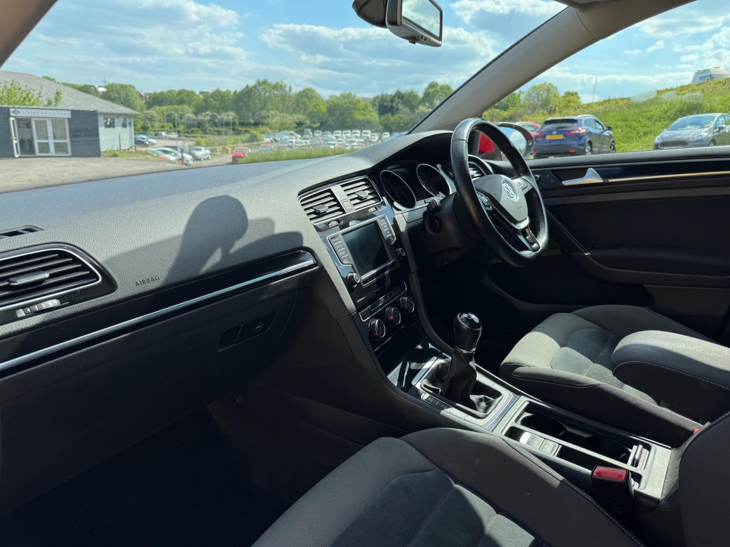 Used Volkswagen Golf 2015 for sale - 76527799: Photo 7