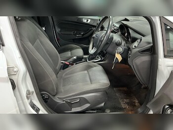 Used Ford Fiesta 2016 for sale - 78388027: Photo