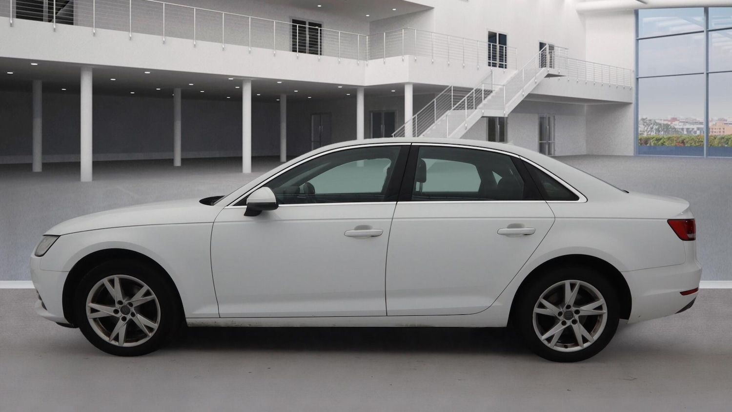 Used Audi A4 2017 for sale - 77564919: Photo 3