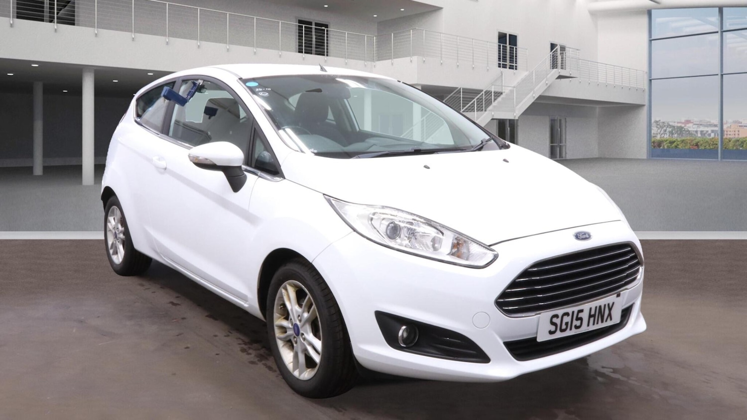 Used Ford Fiesta 2015 for sale - 76765508: Photo 1