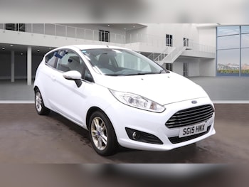 Used Ford Fiesta 2015 for sale - 76765508: Photo