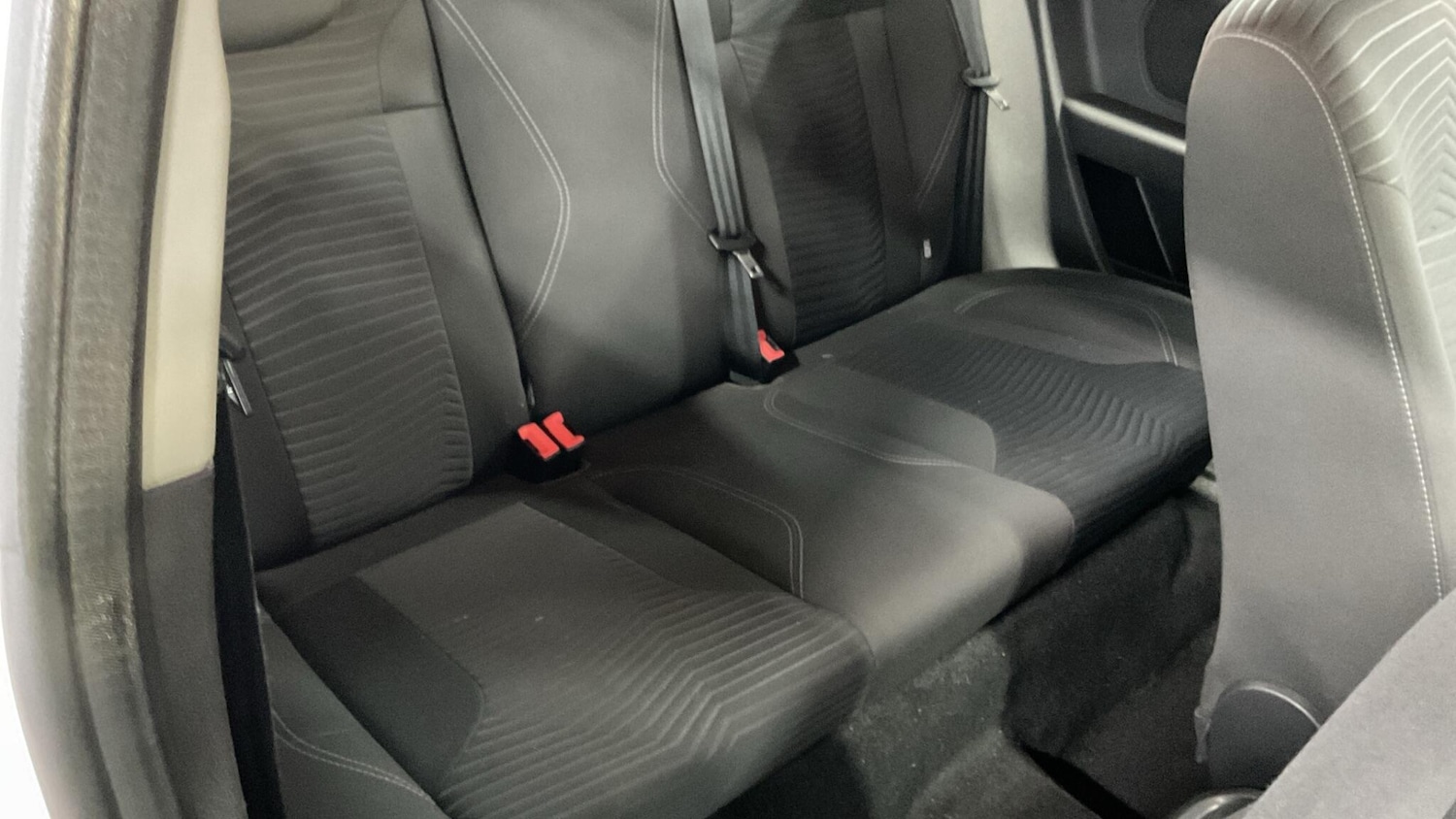 Used Ford Fiesta 2015 for sale - 76765508: Photo 4