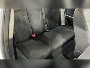 Used Ford Fiesta 2015 for sale - 76765508: Photo