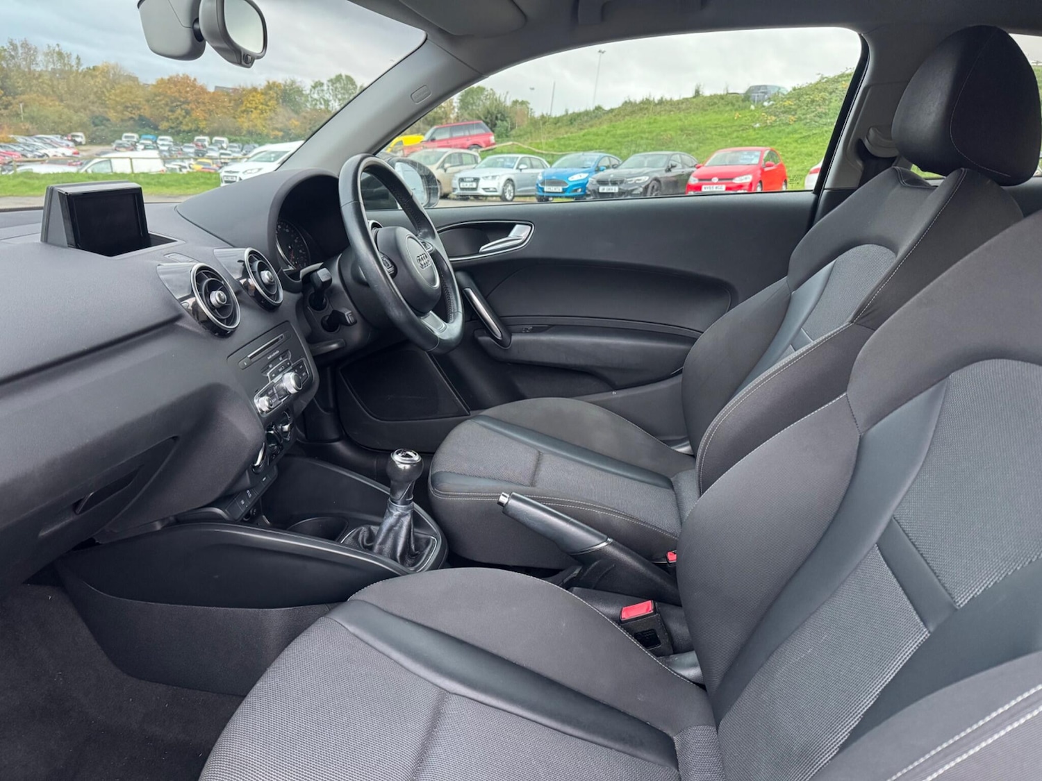 Used Audi A1 for sale - 76995990: Photo 11