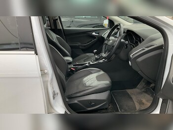 Used Ford Focus 2015 for sale - 78320350: Photo