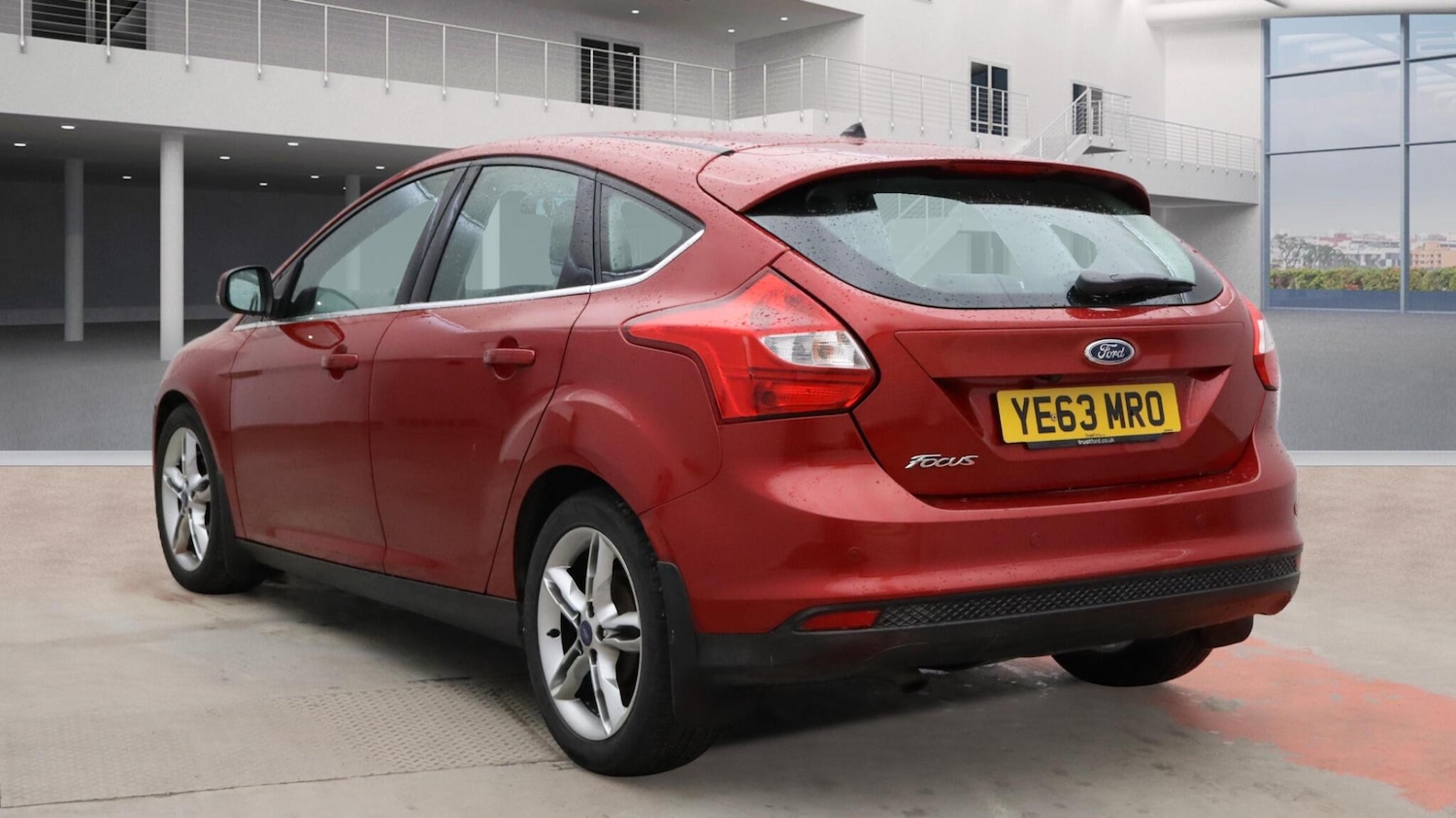 Used Ford Focus 2013 for sale - 77424889: Photo 2