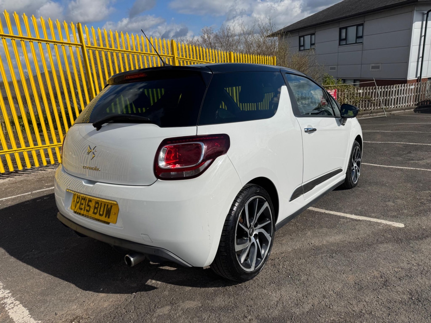 Used Citroen DS3 2015 for sale - 76528118: Photo 6