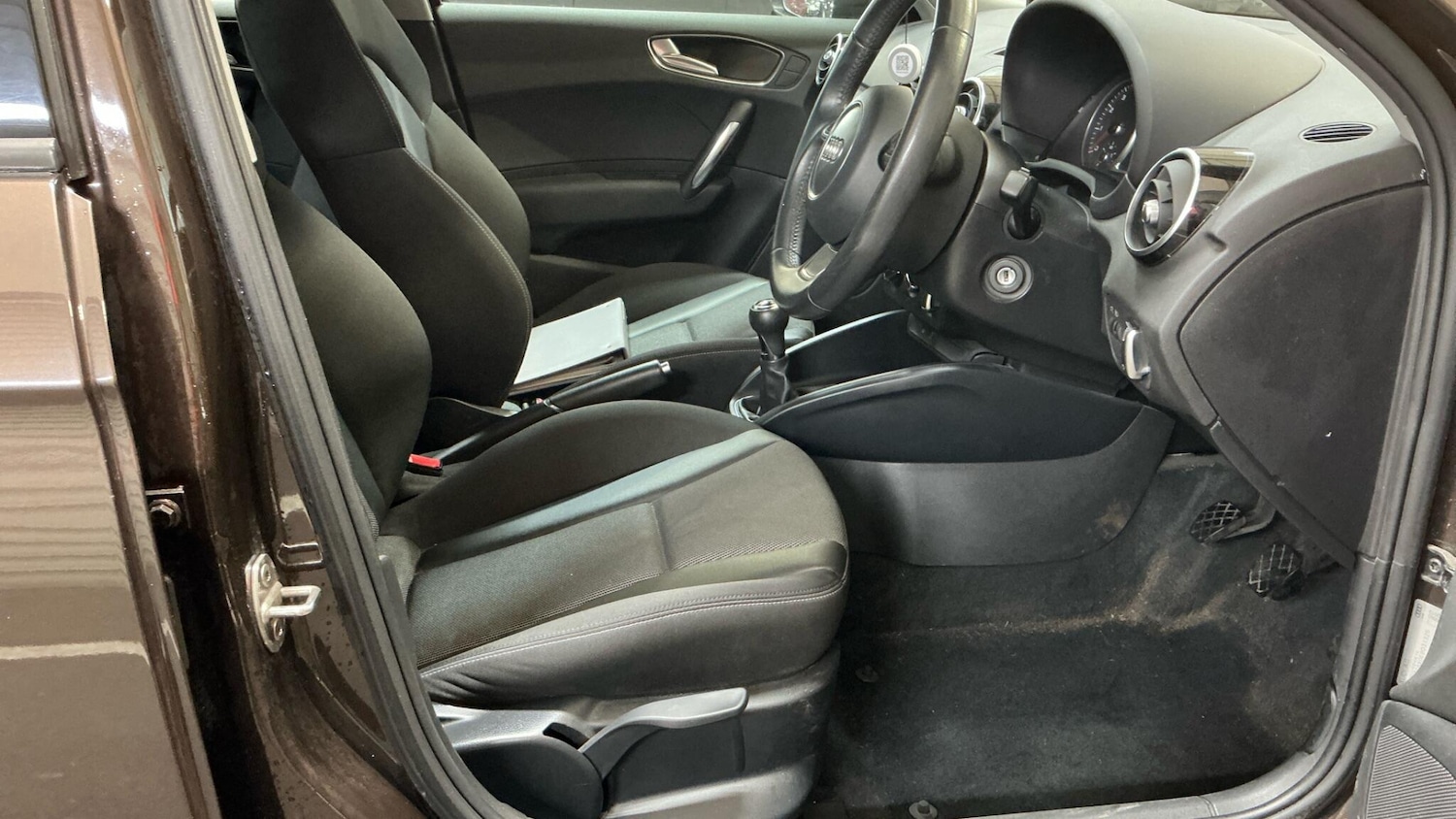 Used Audi A1 2013 for sale - 76348828: Photo 4