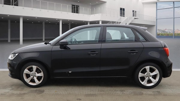 Used Audi A1 2016 for sale - 76246959: Photo 3