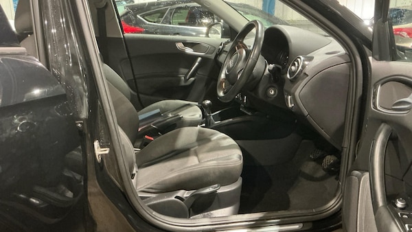 Used Audi A1 2016 for sale - 76246959: Photo 4