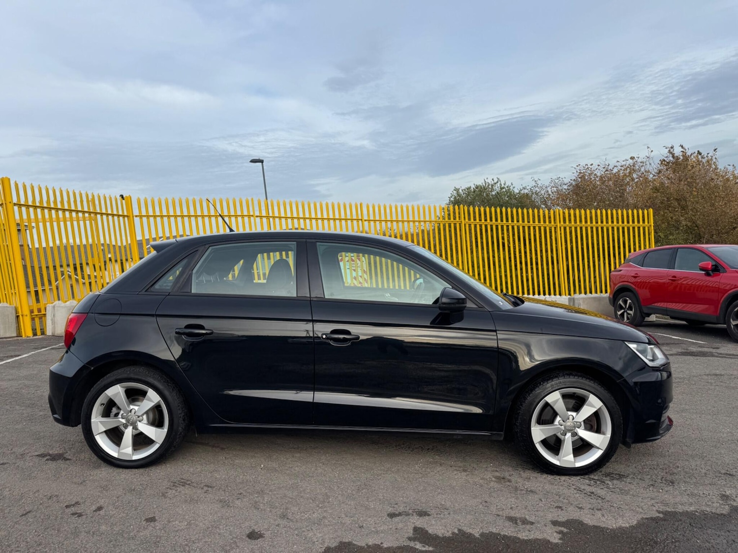 Used Audi A1 2016 for sale - 76246959: Photo 5