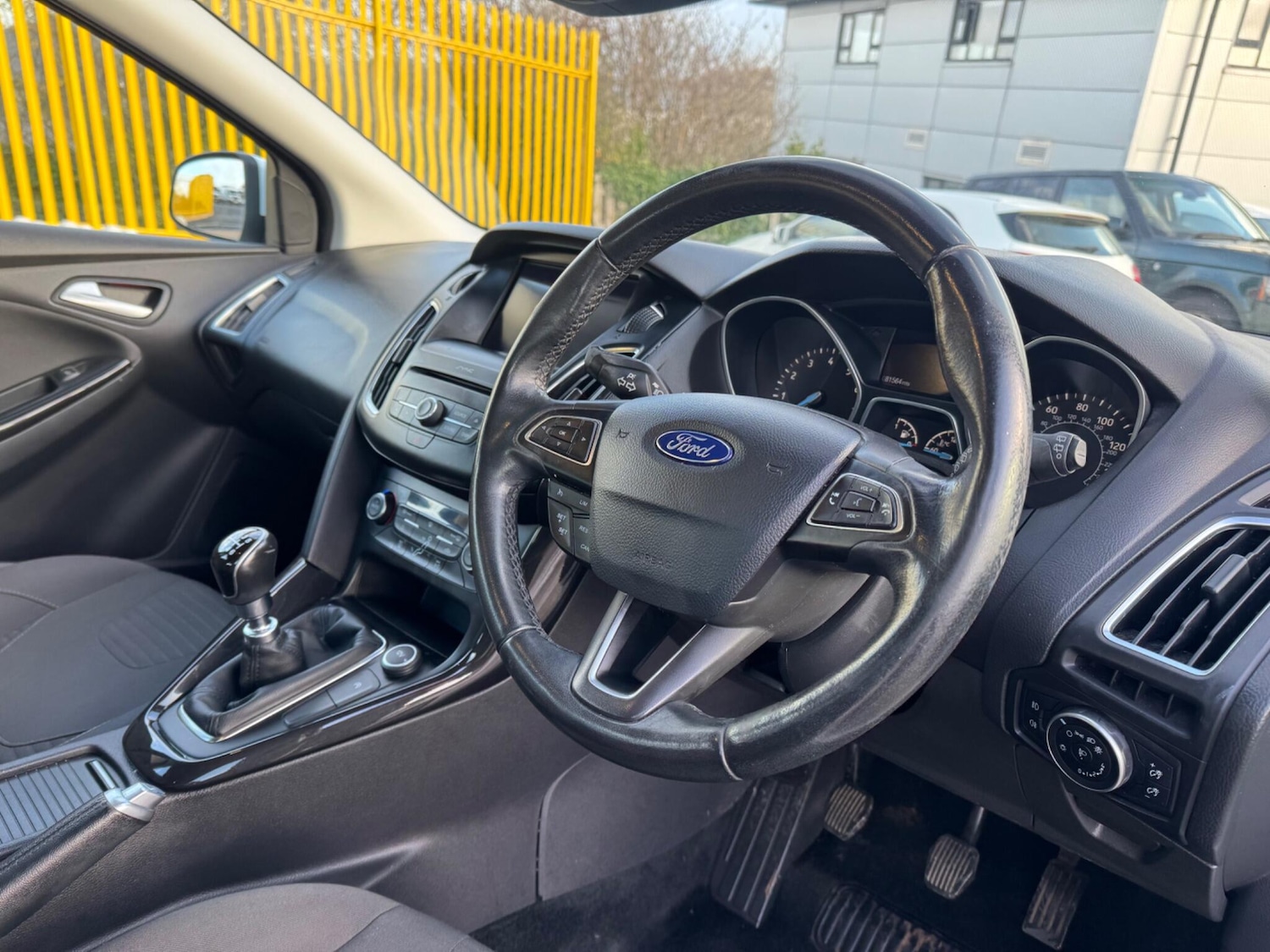 Used Ford Focus 2017 for sale - 76898374: Photo 8