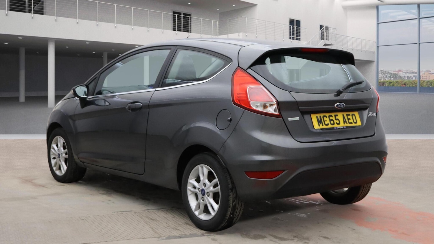 Used Ford Fiesta 2015 for sale - 77321051: Photo 2