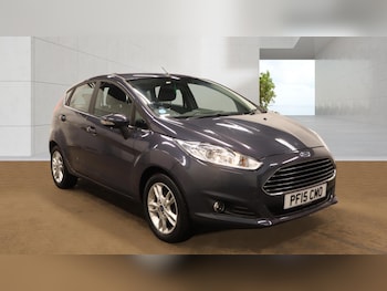 Used Ford Fiesta 2015 for sale - 78320348: Photo