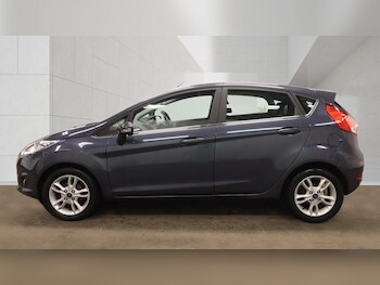 Used Ford Fiesta 2015 for sale - 78320348: Photo