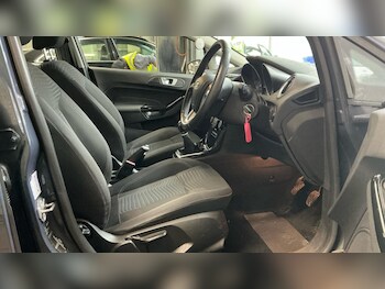 Used Ford Fiesta 2015 for sale - 78320348: Photo