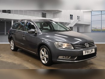Used Volkswagen Passat 2011 for sale - 77509957: Photo