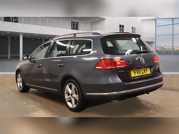 Used Volkswagen Passat 2011 for sale - 77509957: Photo