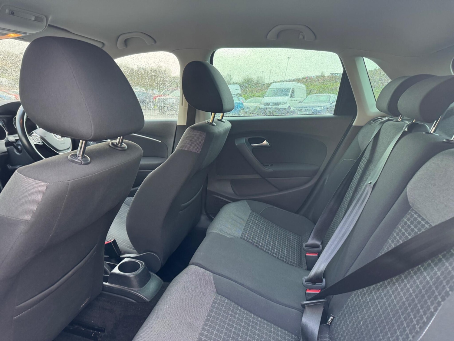 Used Volkswagen Polo 2017 for sale - 76700771: Photo 10